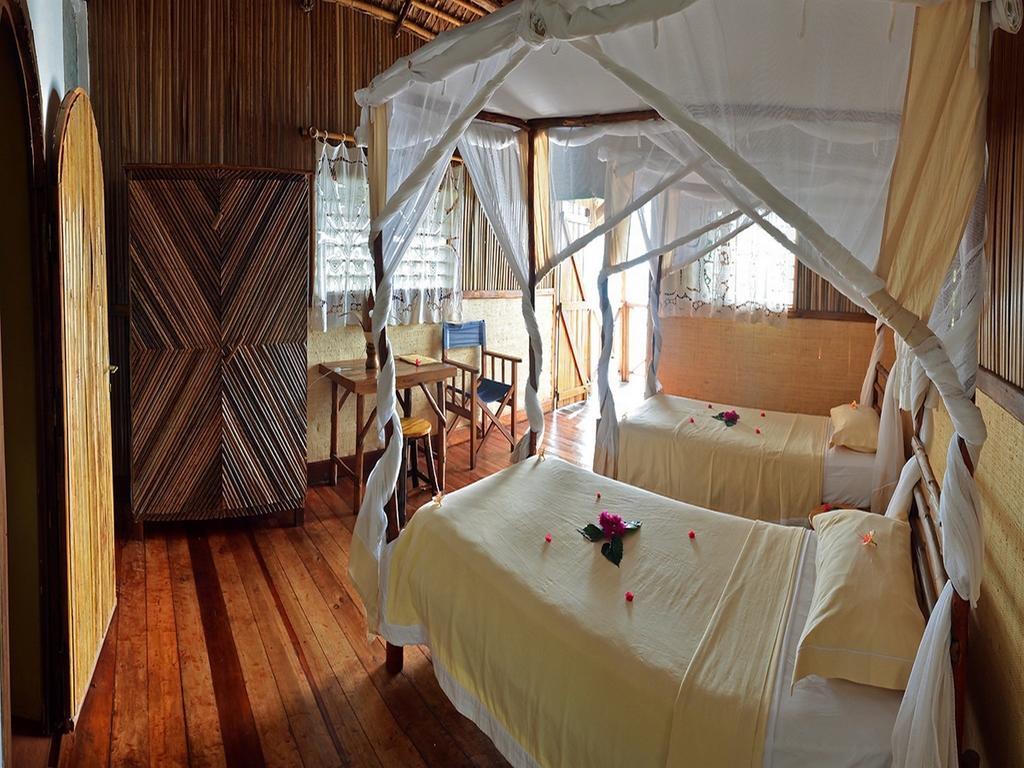 Auberge Le Maki Lodge Ampangorinana Zimmer foto
