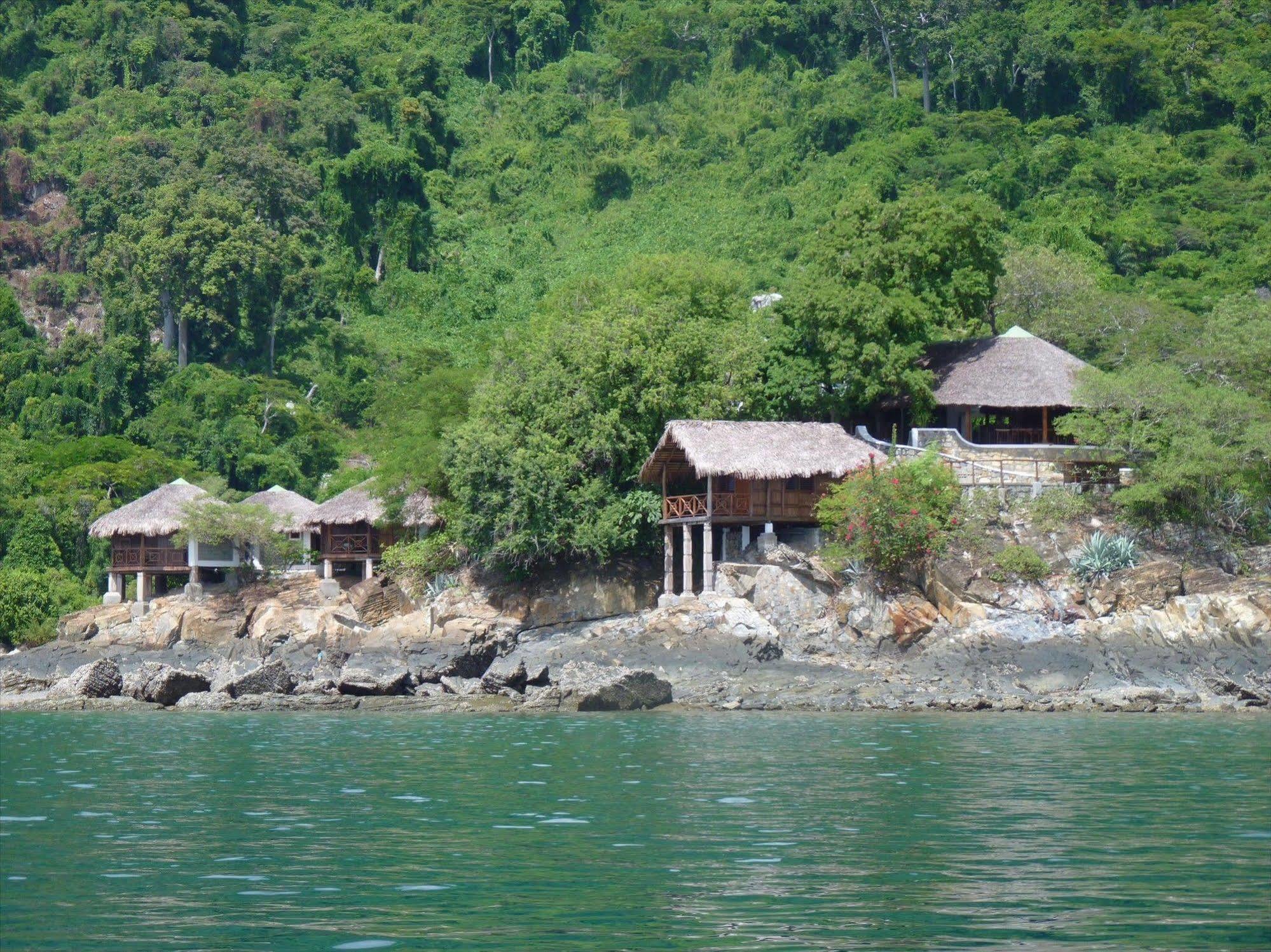 Auberge Le Maki Lodge Ampangorinana Exterior foto